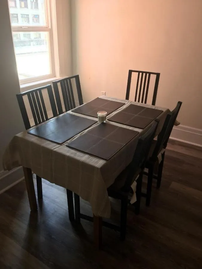 5 Star Location Downtown Core 1035 Granville St 6Bed-Rooms Unit 16 People Available Vancouver 0*,